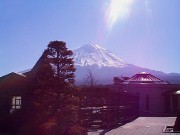 道の駅から見る富士山…クリックで拡大表示します。