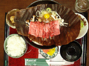 朴葉味噌ステーキ膳(クリックで拡大)