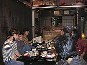 茂美志屋にて。