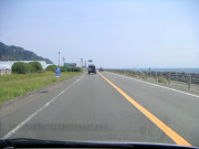 海沿いの直線路でキモチイー(クリックで拡大)